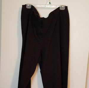 Slacks/dress pants